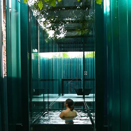 Les Cols Pavellons *